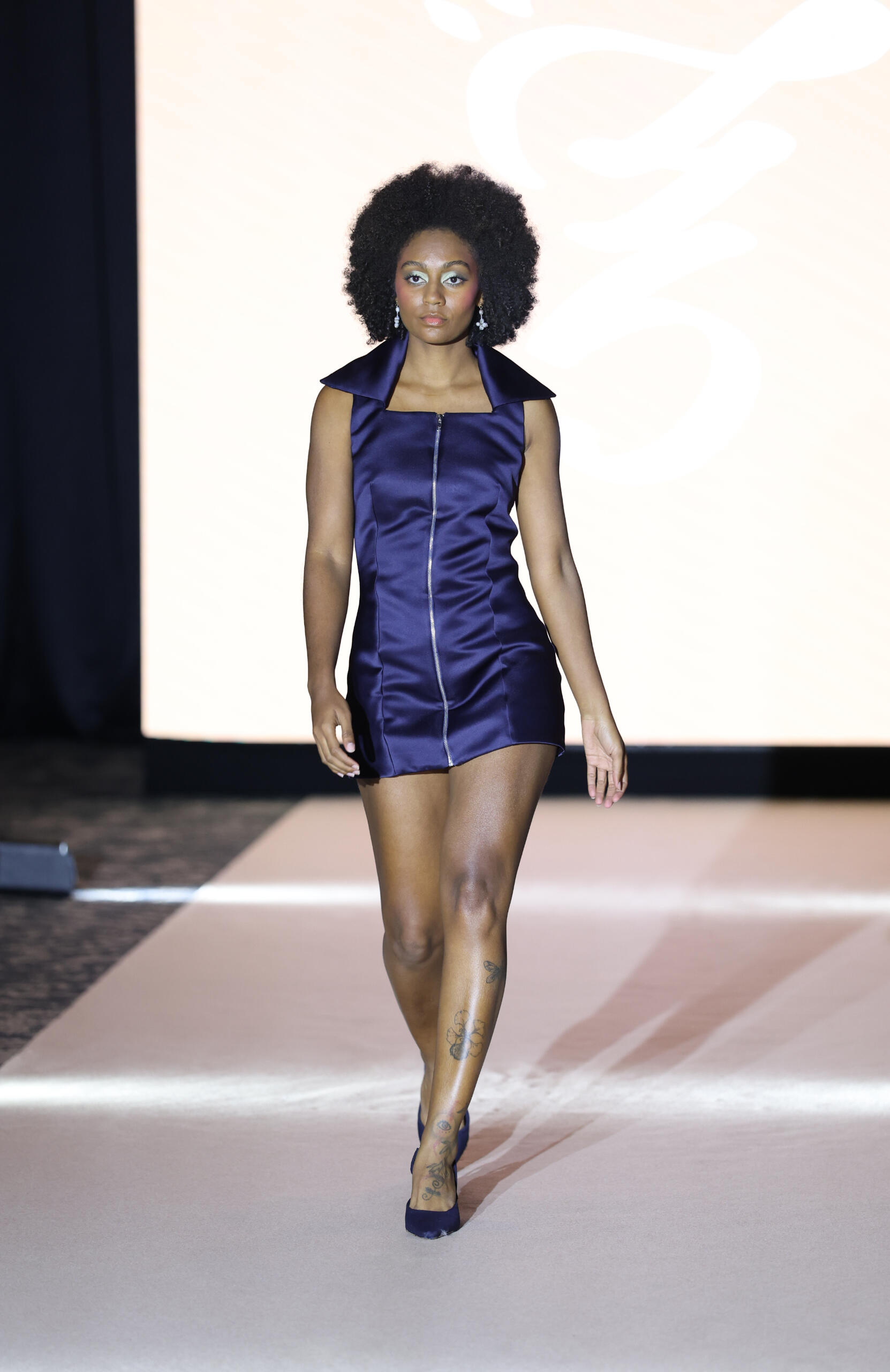 Picture by : Raoult Rand - Model : Amandine