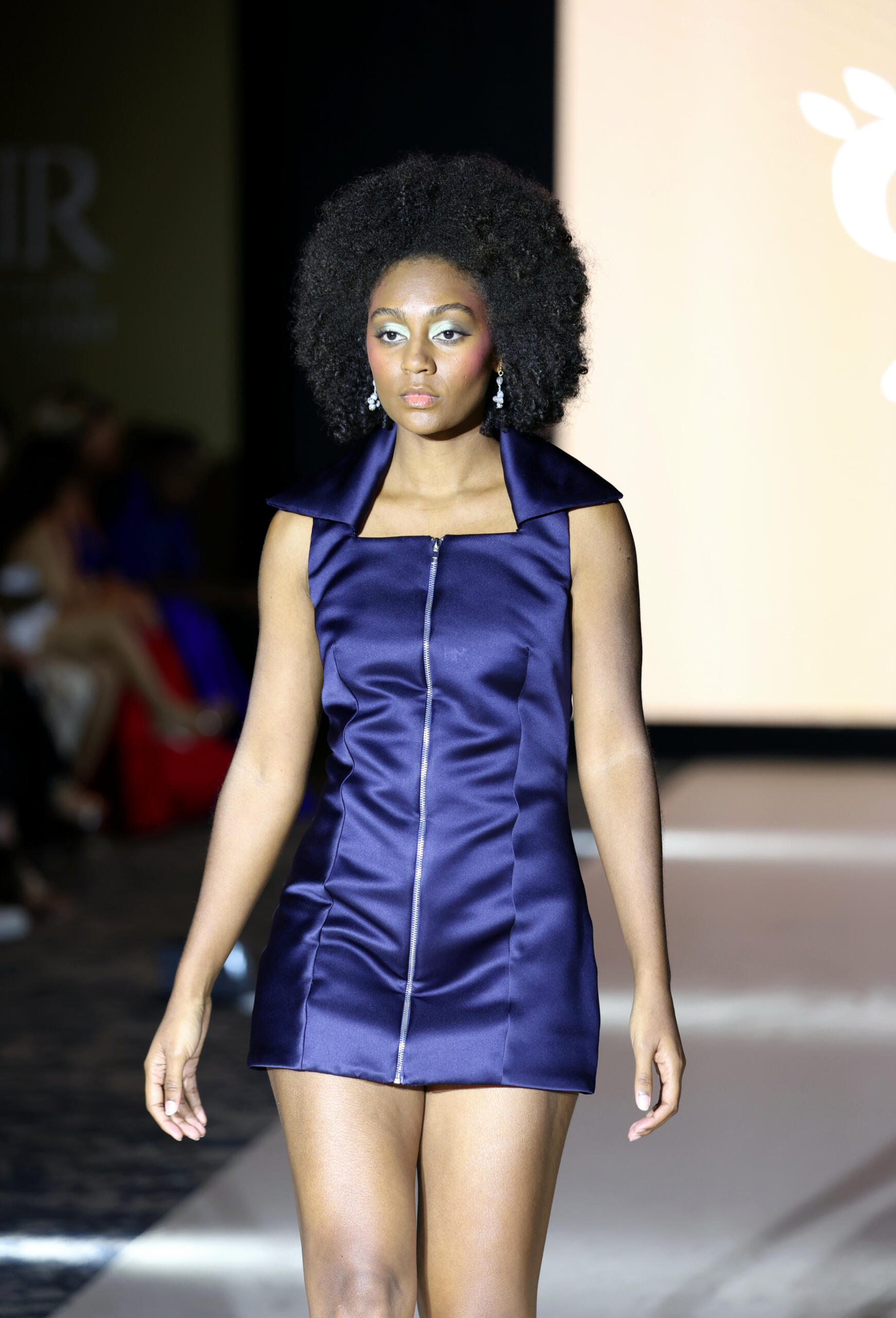 Picture by : Raoult Rand - Model : Amandine